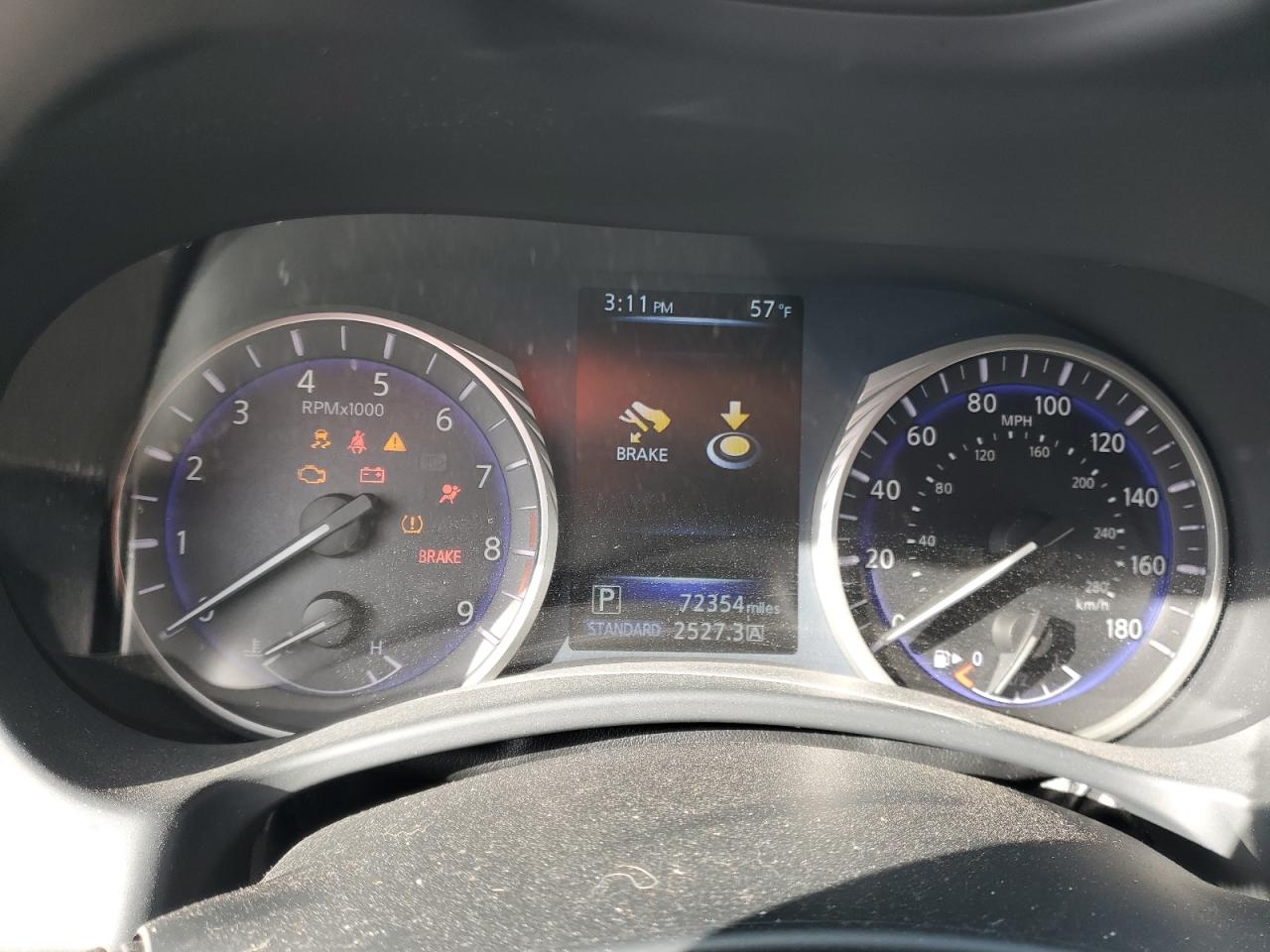 2015 Infiniti Q50 - Image 9