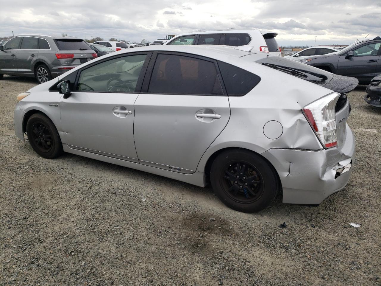 2011 Toyota Prius - Image 2