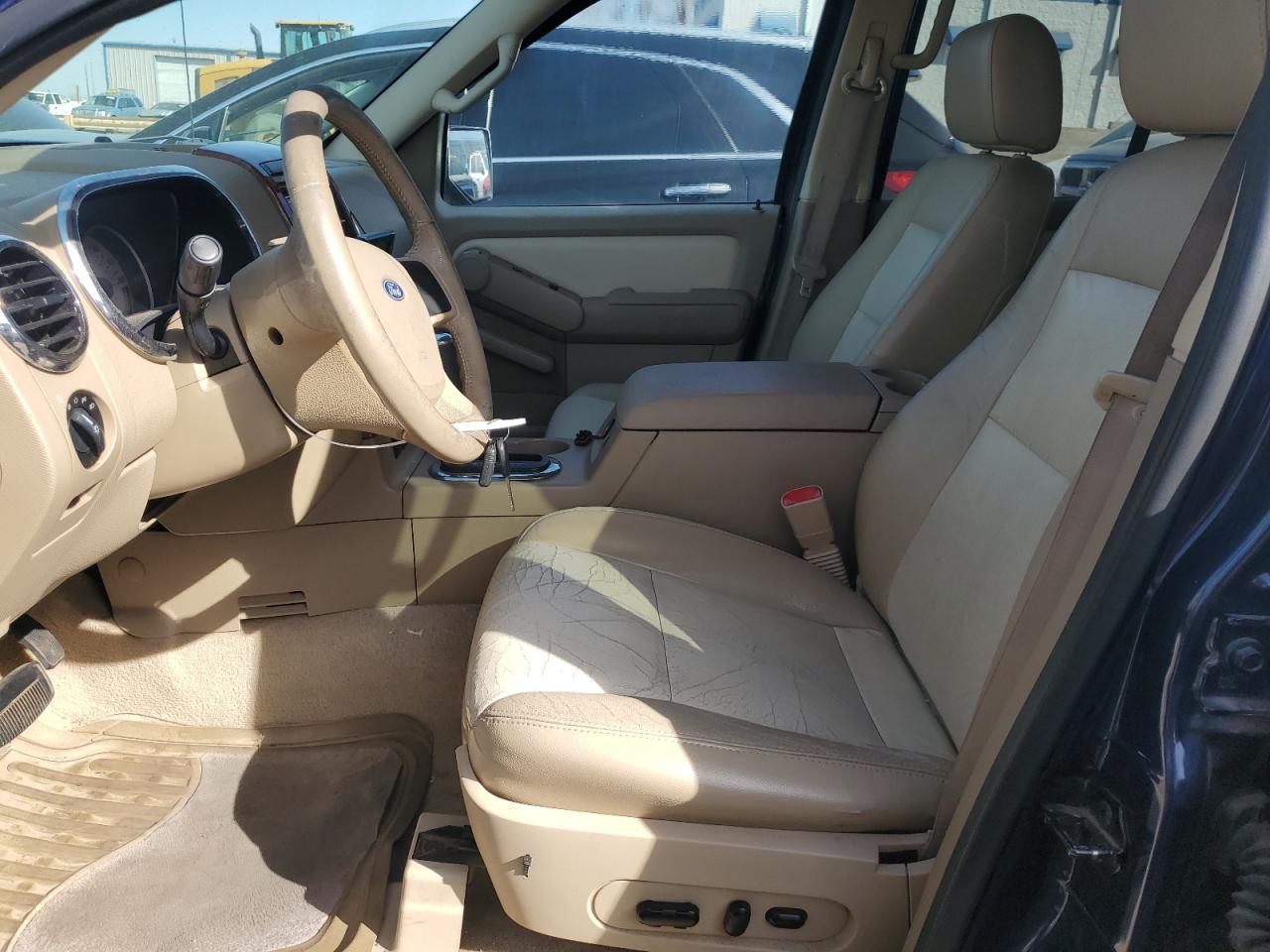 2007 Ford Explorer - Image 7