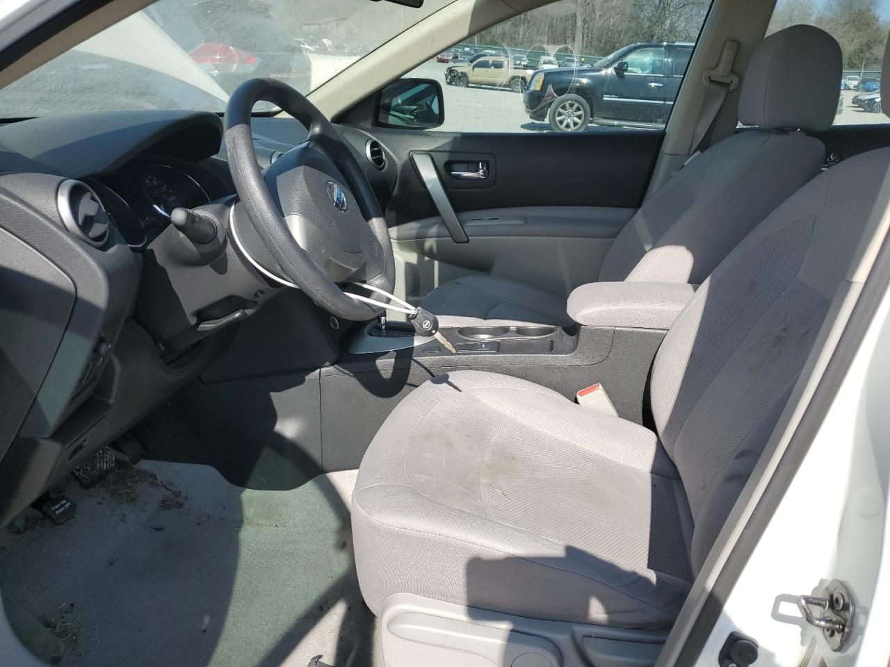 2015 Nissan Rogue - Image 7