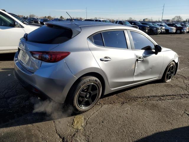 Hatchbacks MAZDA 3 2016 Srebrny