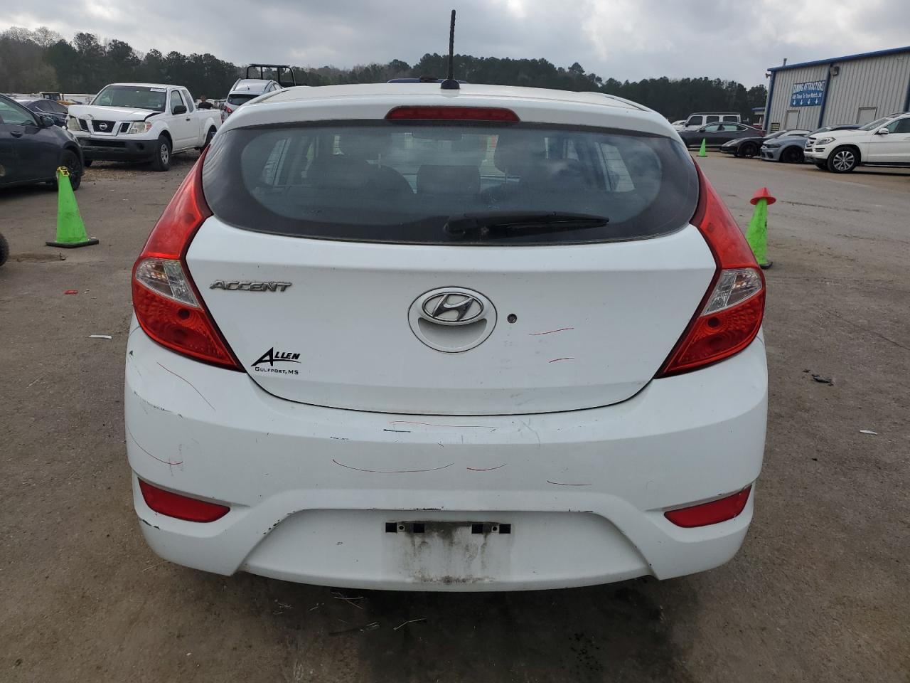 2015 Hyundai Accent - Image 6