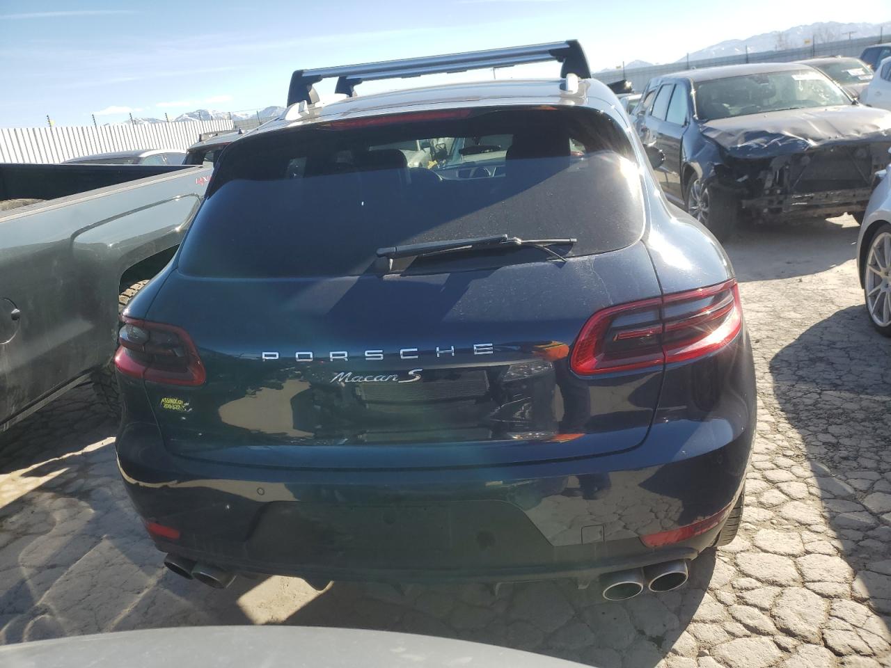 2016 Porsche Macan - Image 6