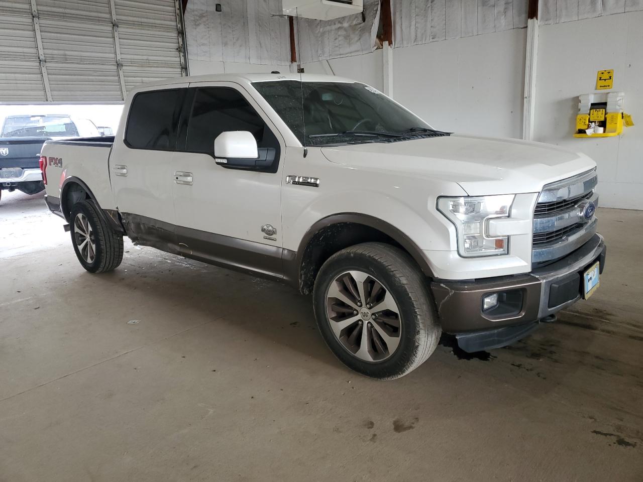 2015 Ford F-150 - Image 4