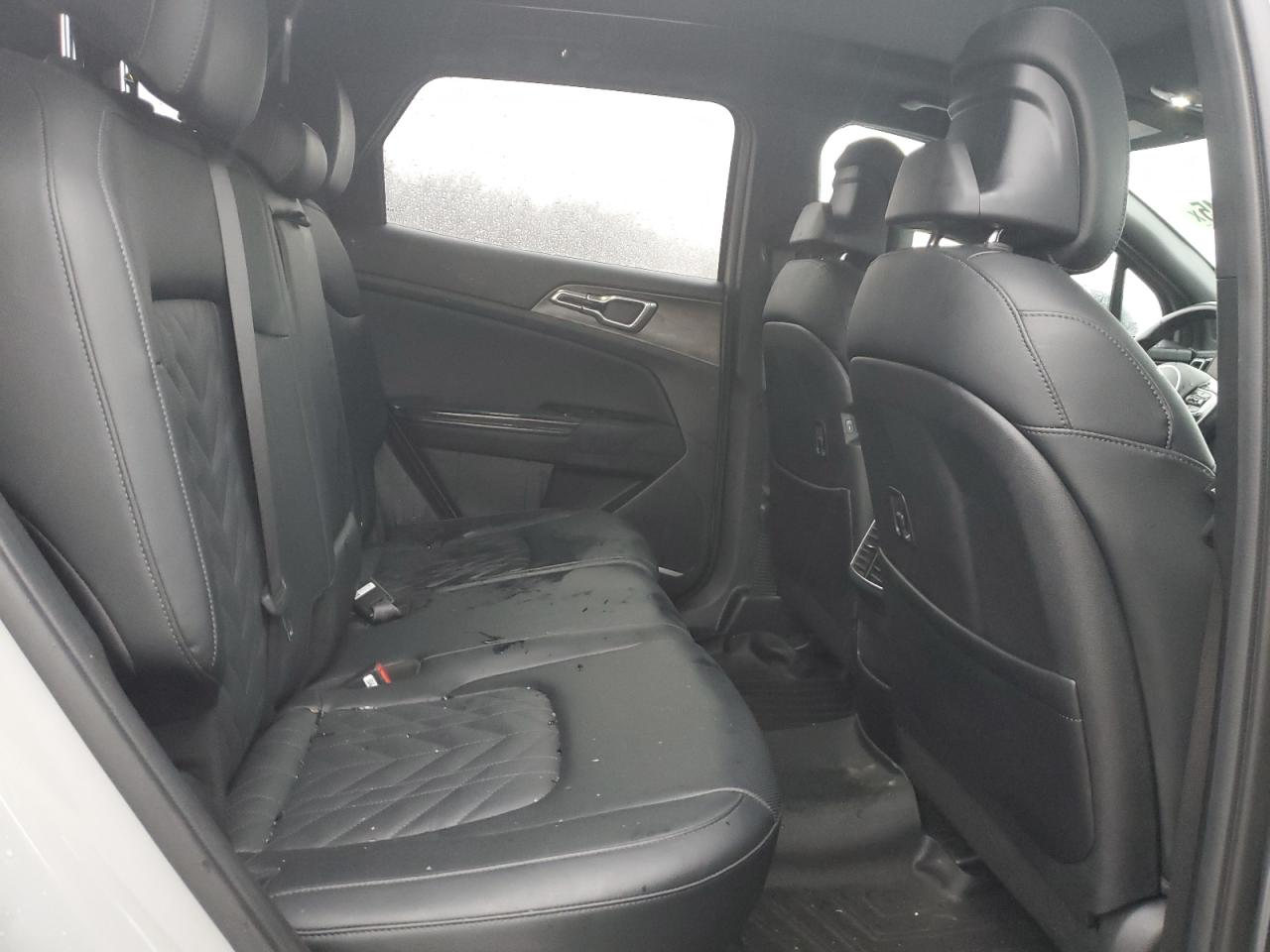 2023 Kia Sportage - Image 10