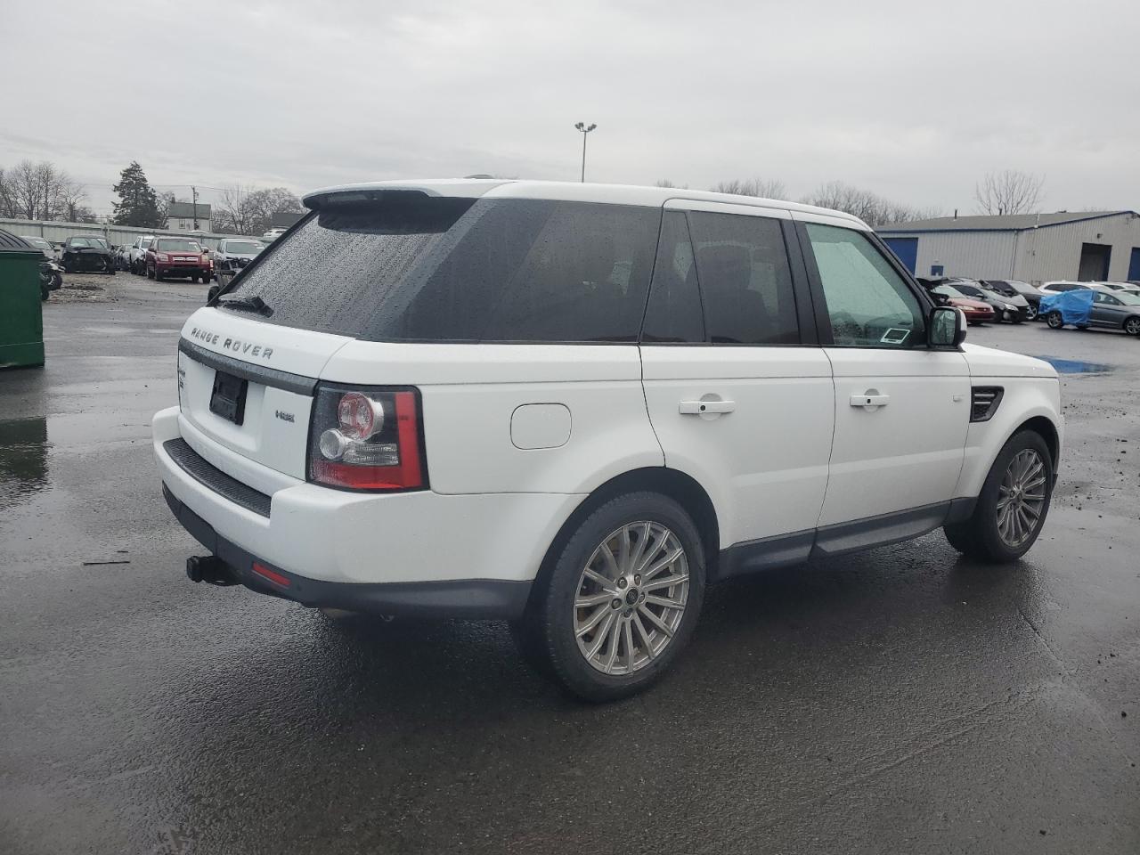 2013 Land Rover Range Rover - Image 3
