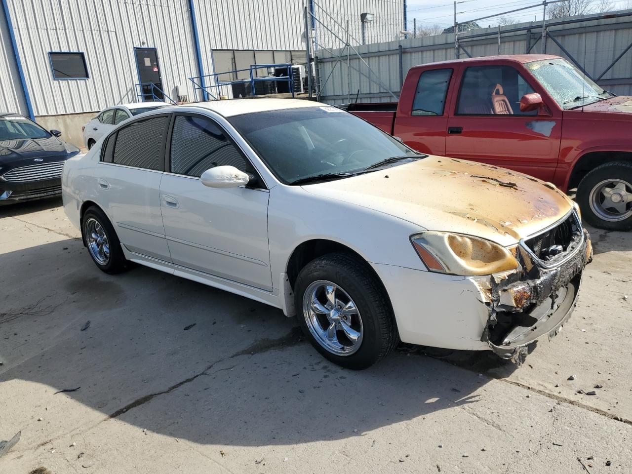 2003 Nissan Altima - Image 4