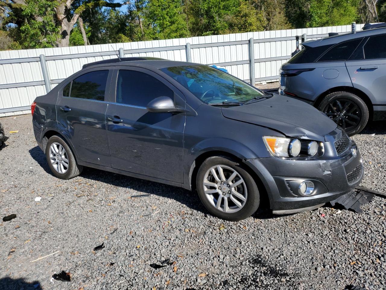 2012 Chevrolet Sonic - Image 4