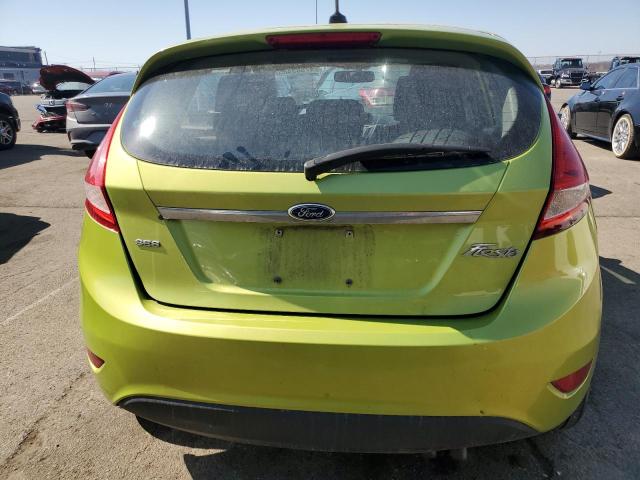  FORD FIESTA 2012 Зеленый