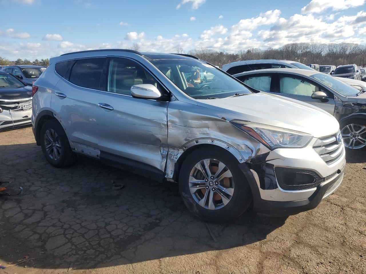 2014 Hyundai Santa Fe - Image 4