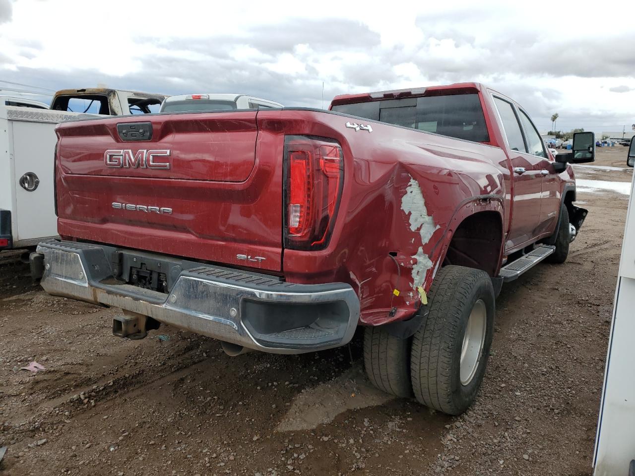 2022 GMC Sierra - Image 3