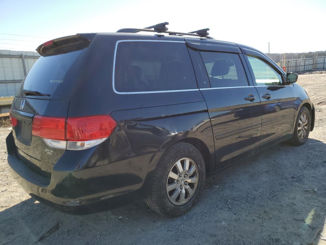 2008 Honda Odyssey - Image 3