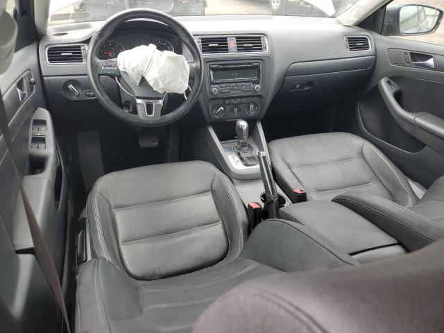  VOLKSWAGEN JETTA 2012 Szary