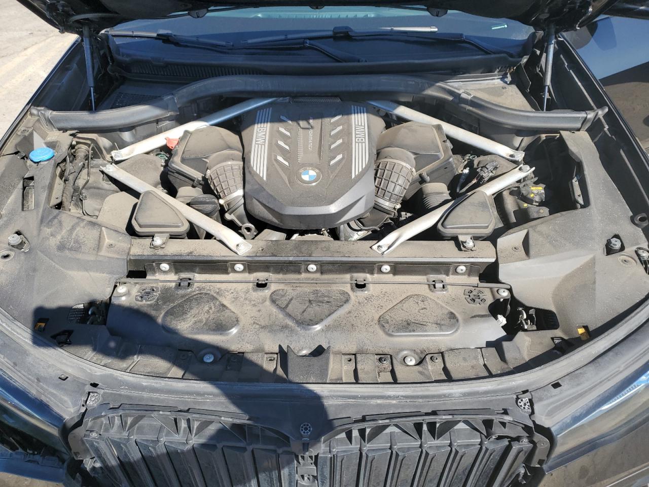 2021 BMW X7 - Image 12