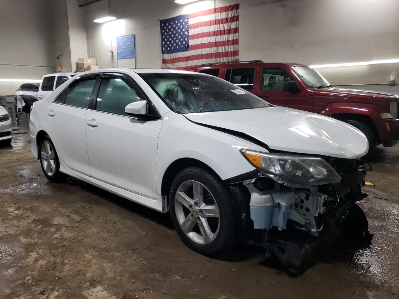 2012 Toyota Camry - Image 4
