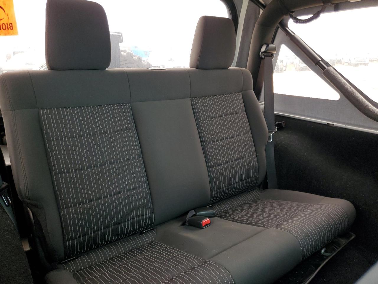 2012 Jeep Wrangler - Image 12
