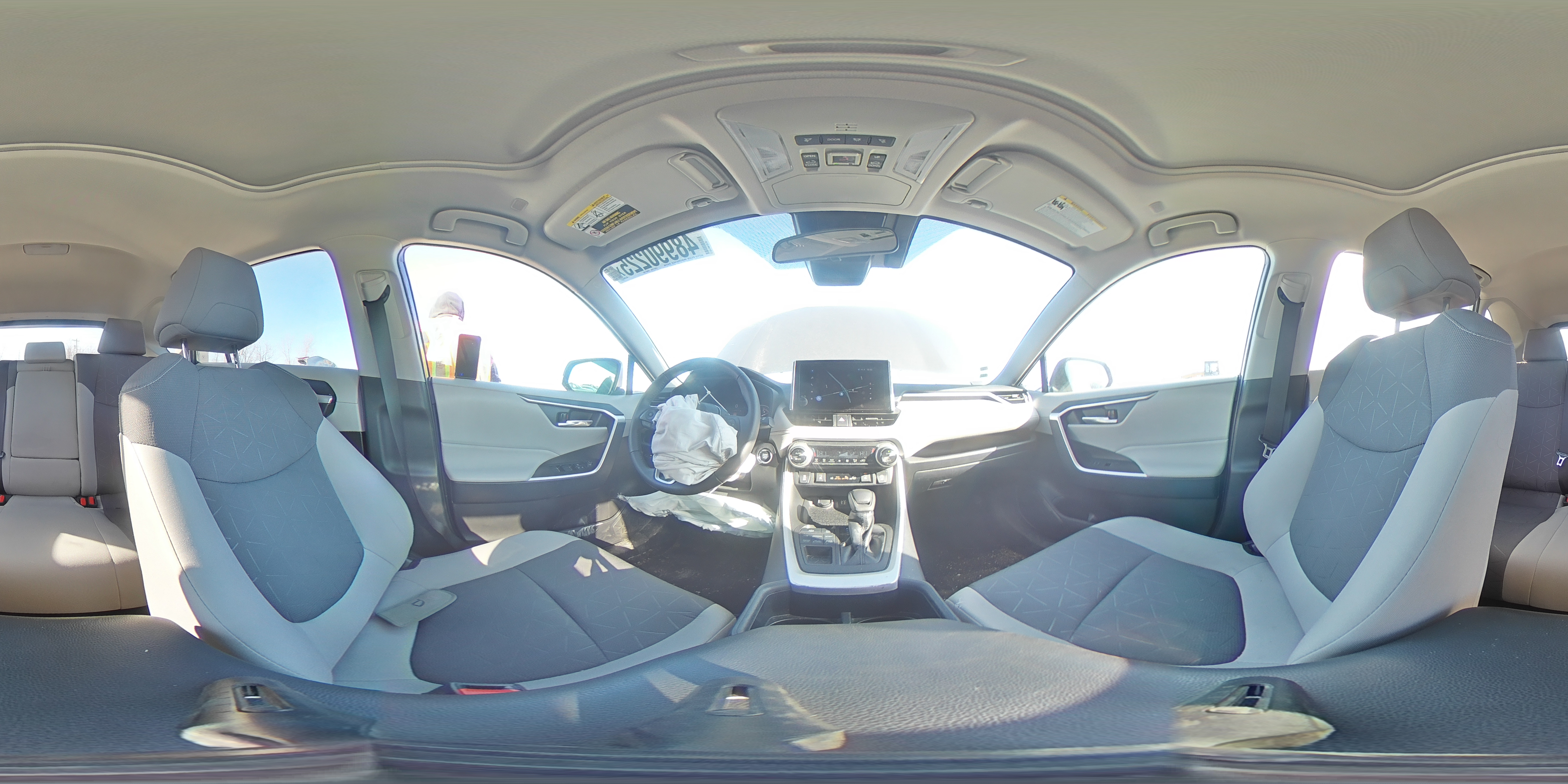 2023 Toyota RAV 4 - Image 14