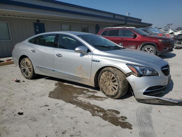 Sedans BUICK LACROSSE 2017 Srebrny
