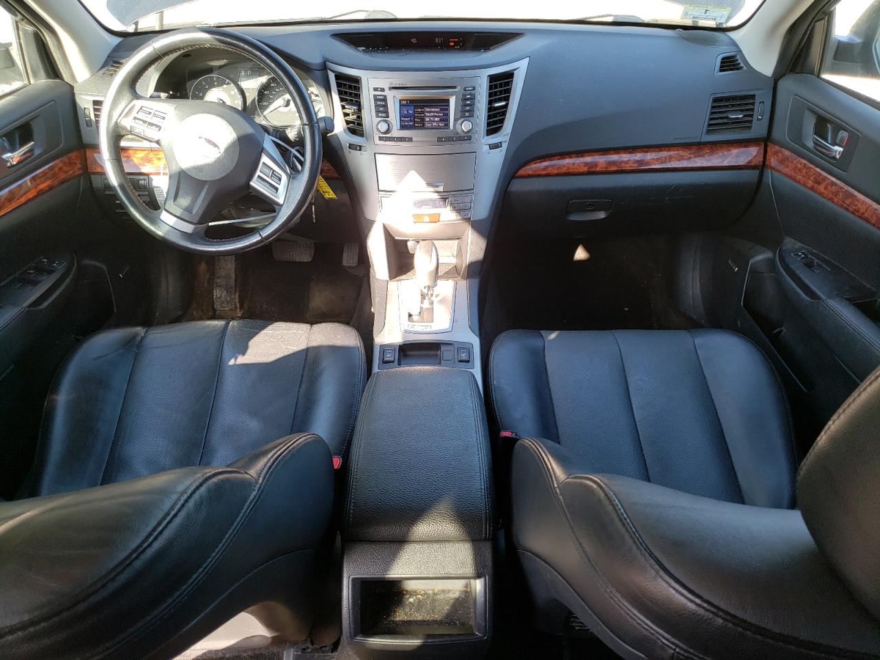 2012 Subaru Outback - Image 8