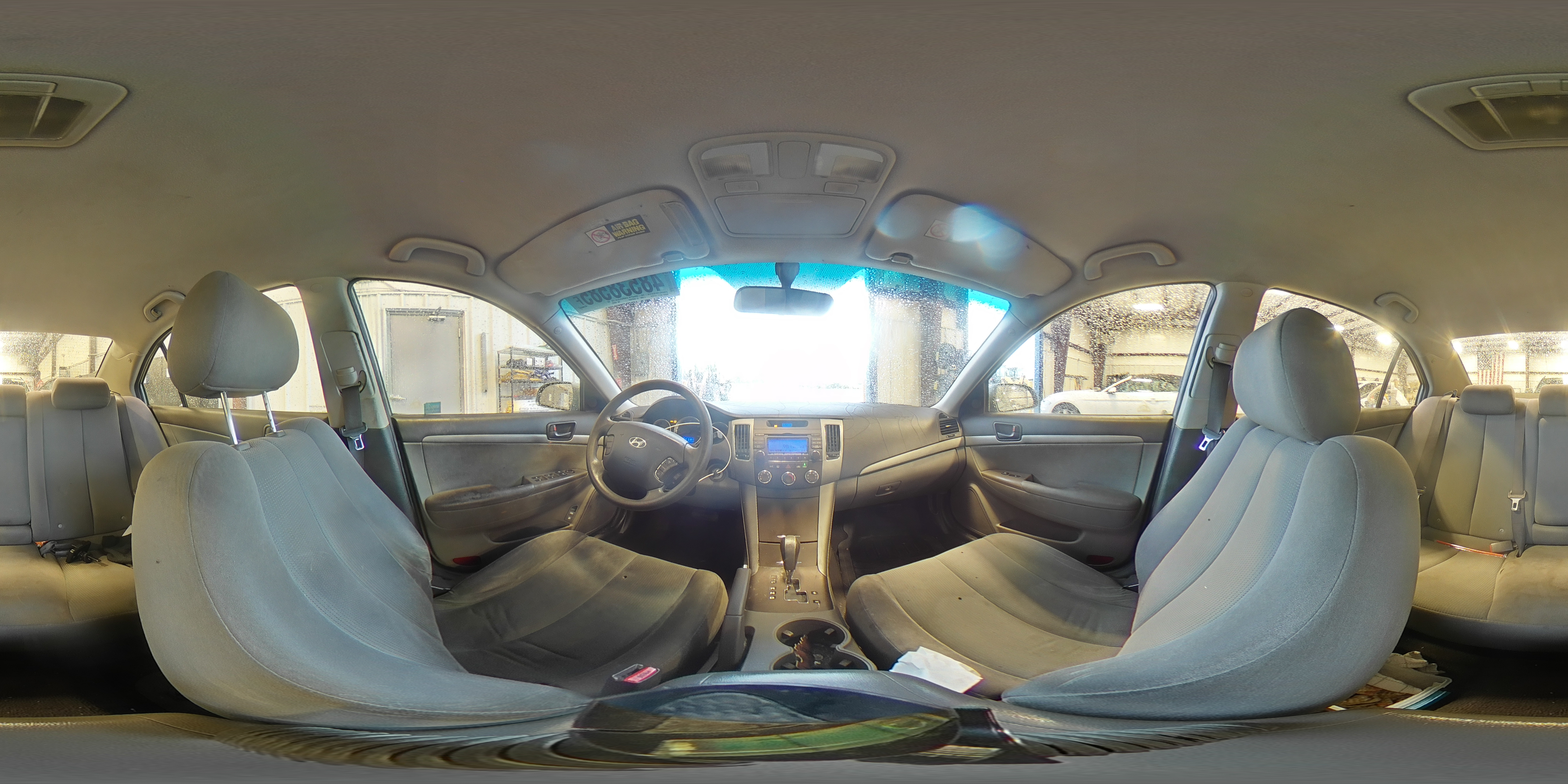 2009 Hyundai Sonata - Image 13