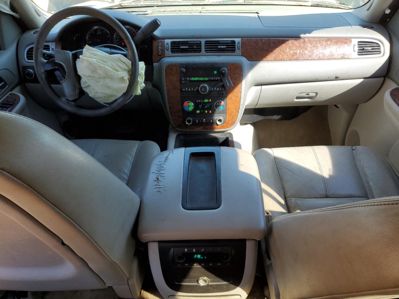 2007 Chevrolet Tahoe - Image 8