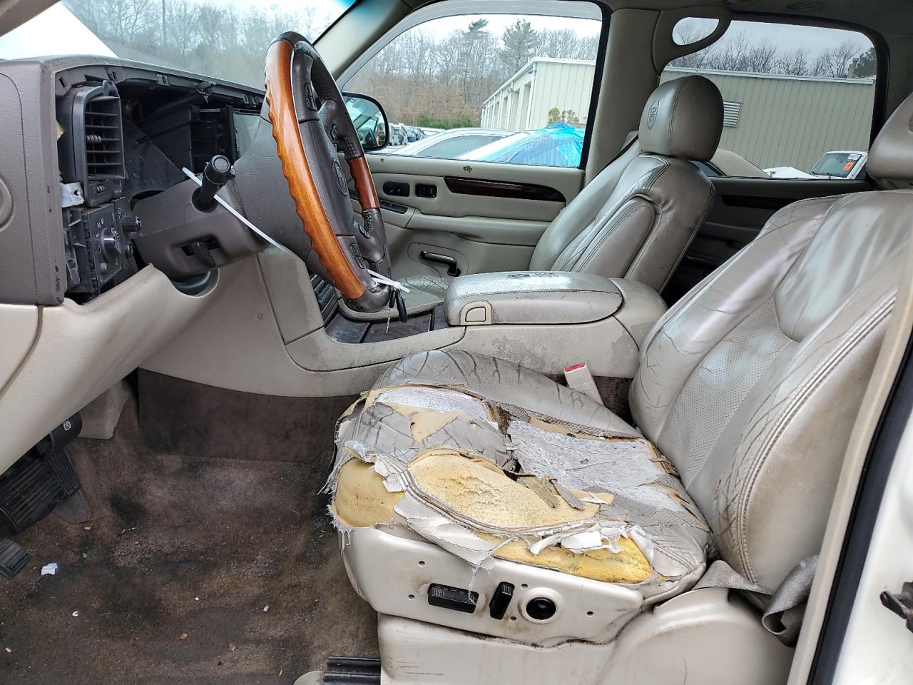 2003 Cadillac Escalade Luxury VIN: 1GYEK63N73R308562 Lot: 50138885