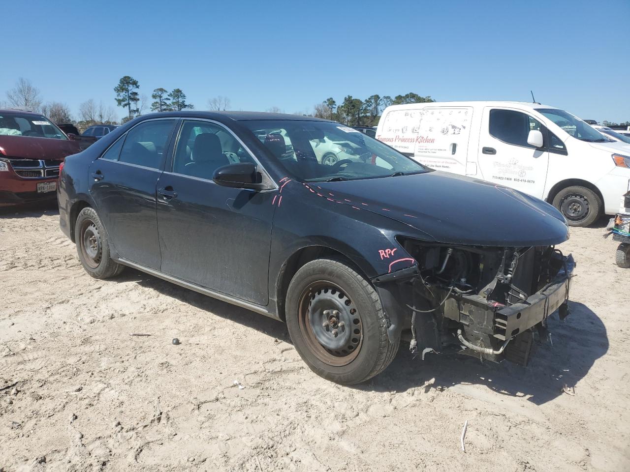 2014 Toyota Camry - Image 4