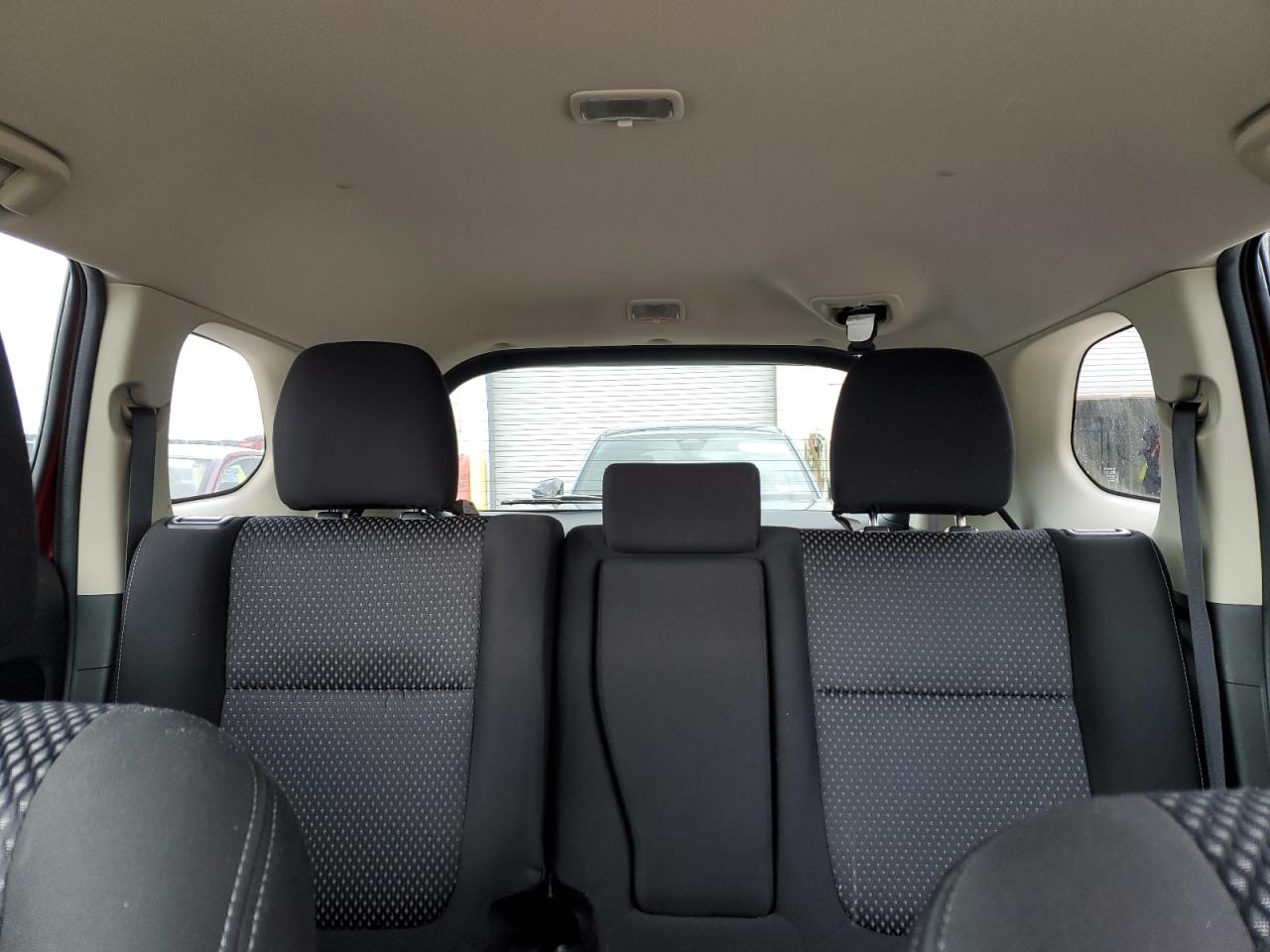 2018 Mitsubishi Outlander - Image 10