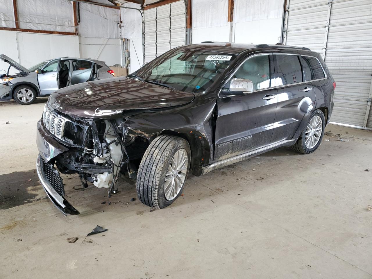 2017 Jeep Grand Cherokee - Image 1