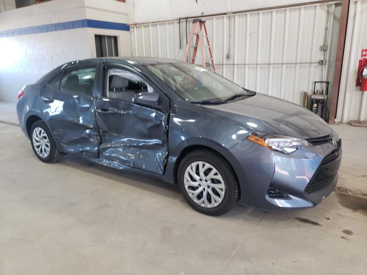 2017 Toyota Corolla - Image 4