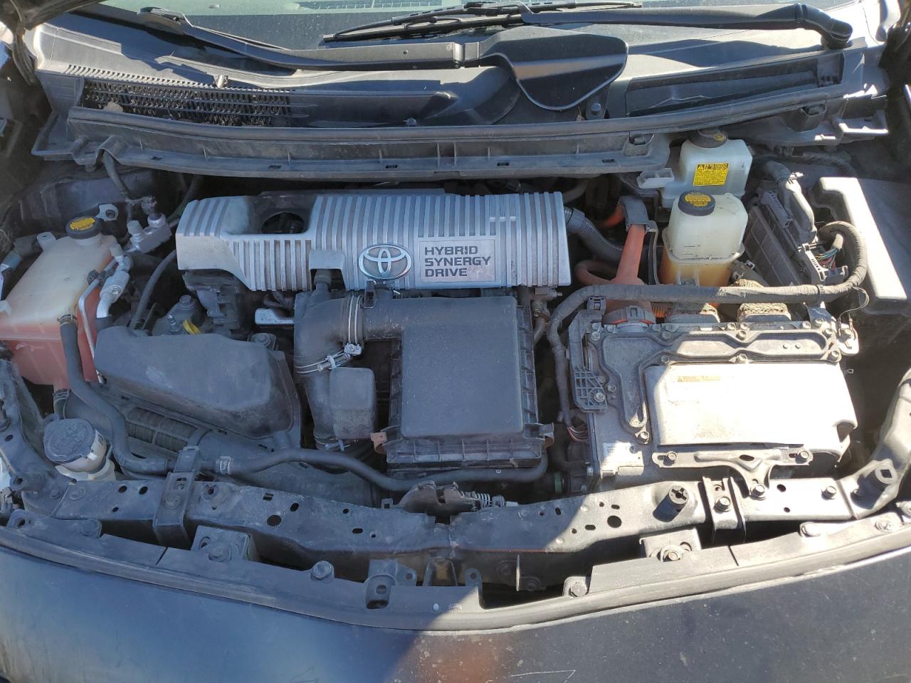2012 Toyota Prius - Image 12