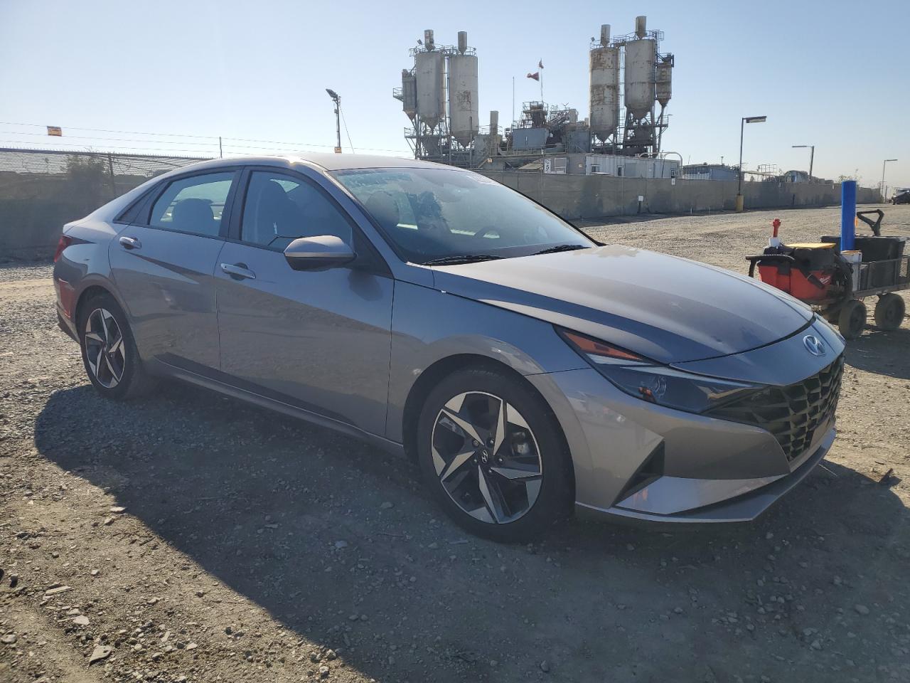 2023 Hyundai Elantra - Image 4