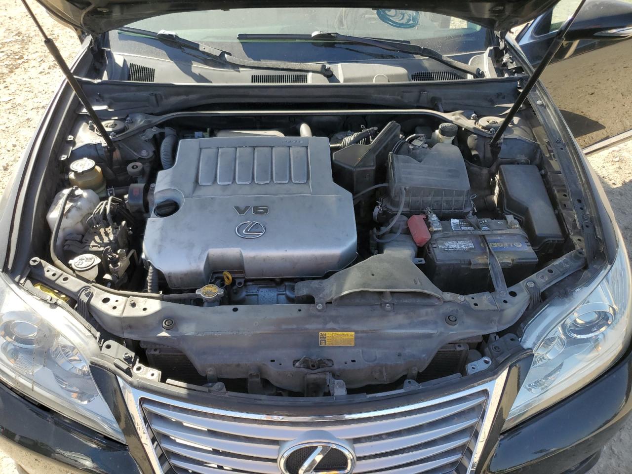 2012 Lexus ES - Image 11