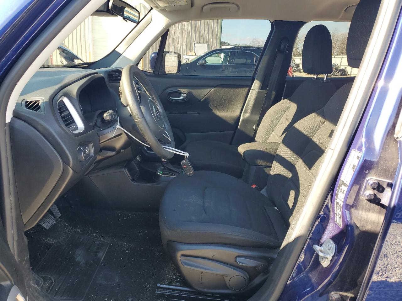 2018 Jeep Renegade - Image 7