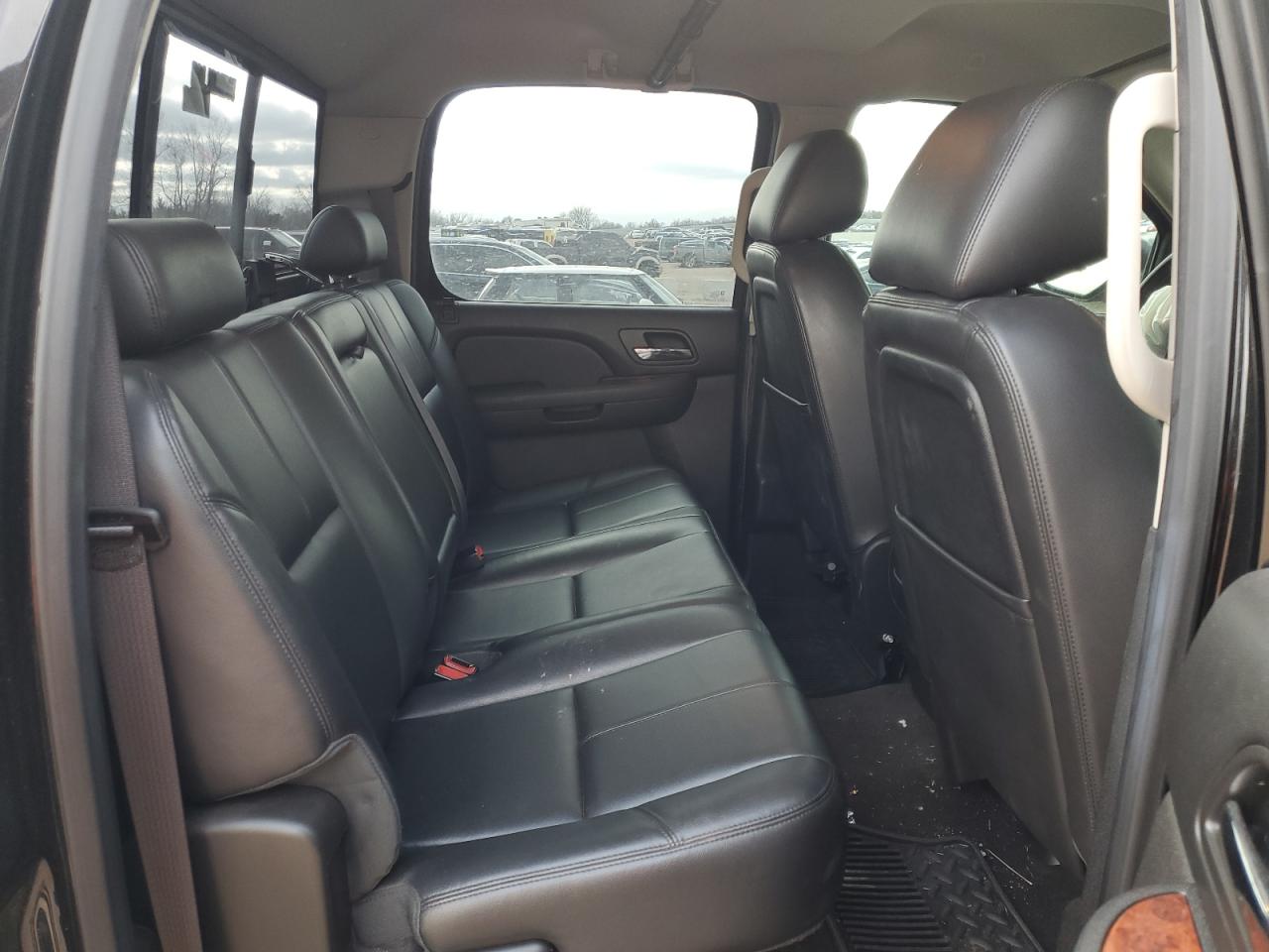 2013 GMC Sierra - Image 10