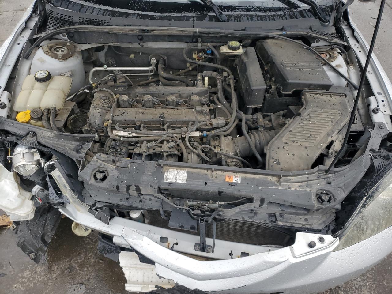 2004 Mazda 3 - Image 11