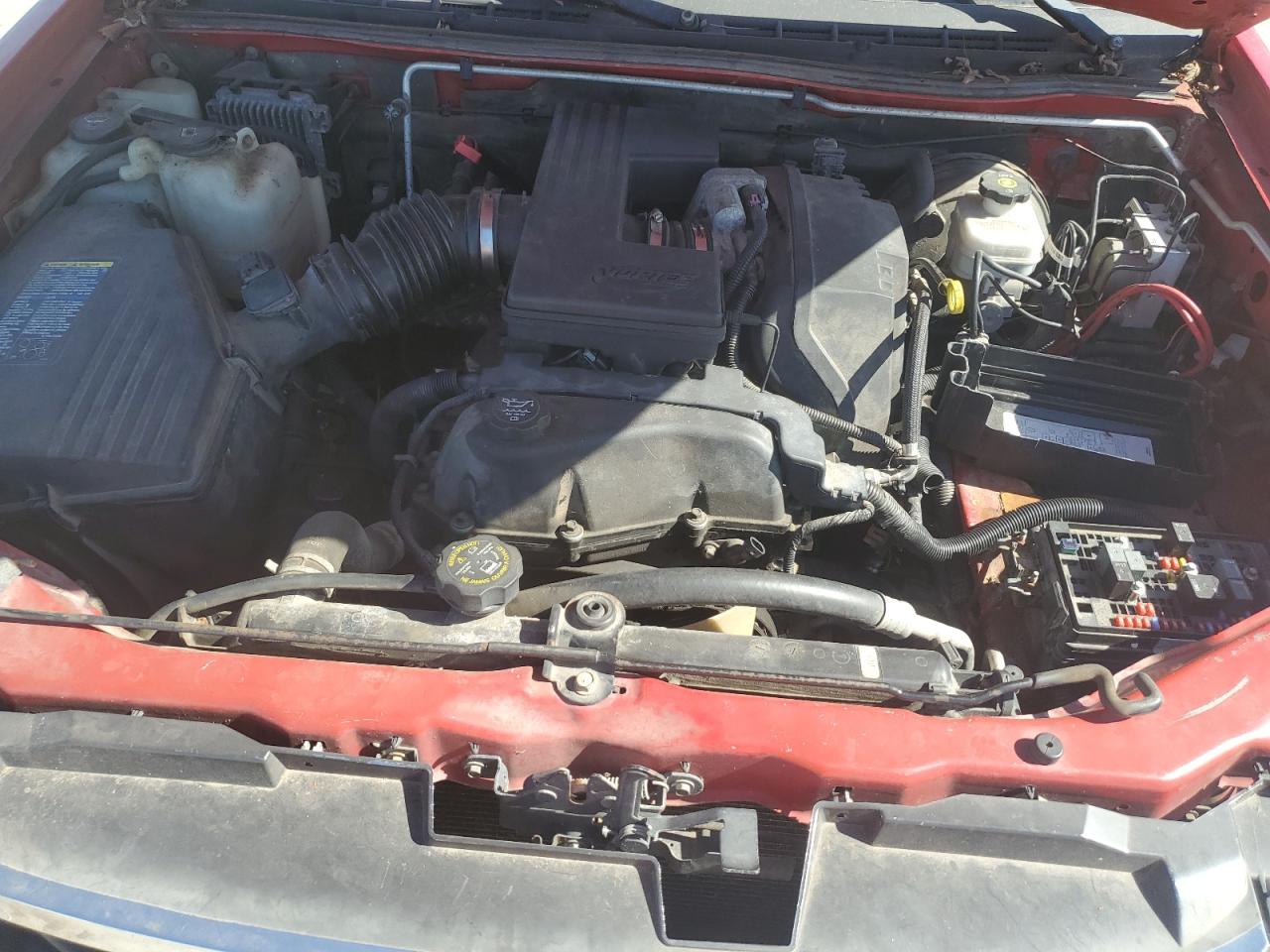 2005 GMC Canyon - Image 11