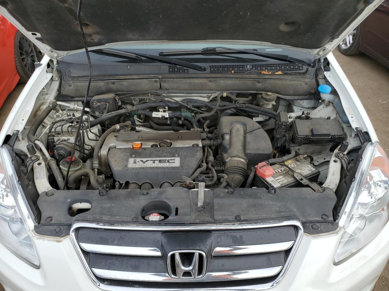 2005 Honda CR-V - Image 12