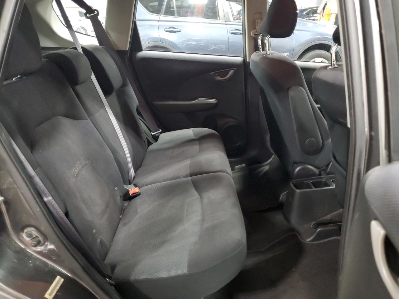 2011 Honda Fit - Image 11