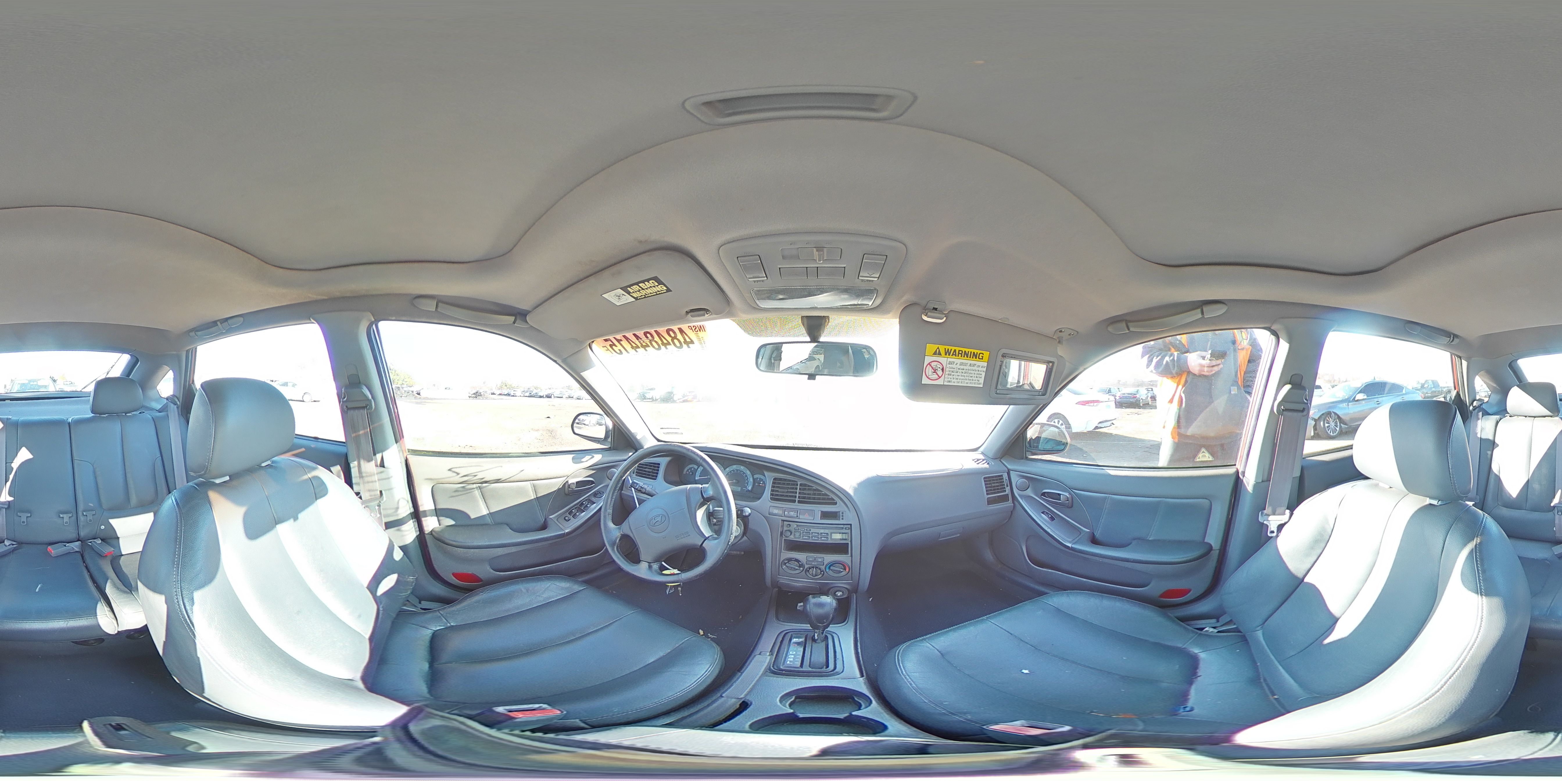 2003 Hyundai Elantra - Image 13