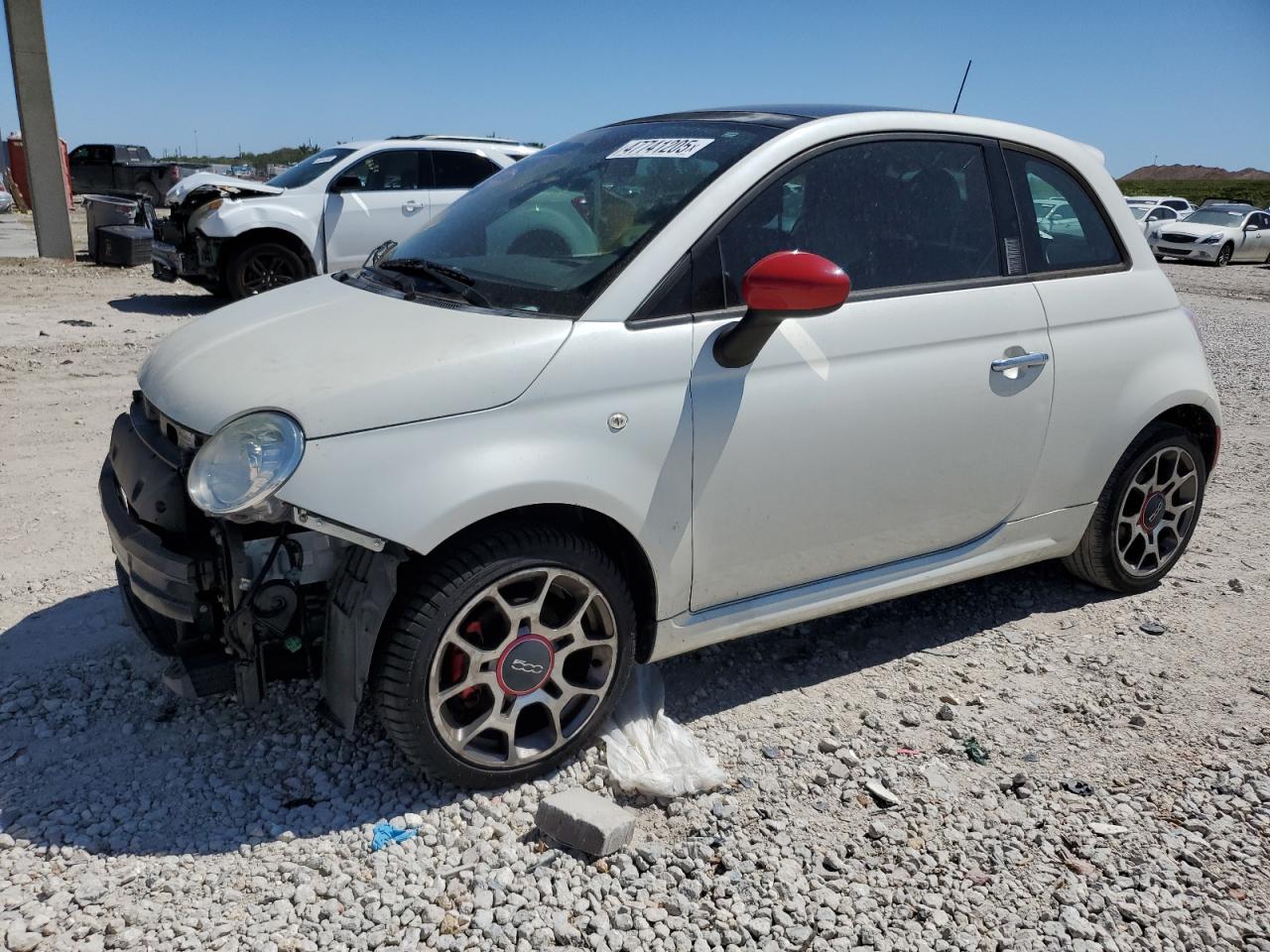 2013 Fiat 500 - Image 1