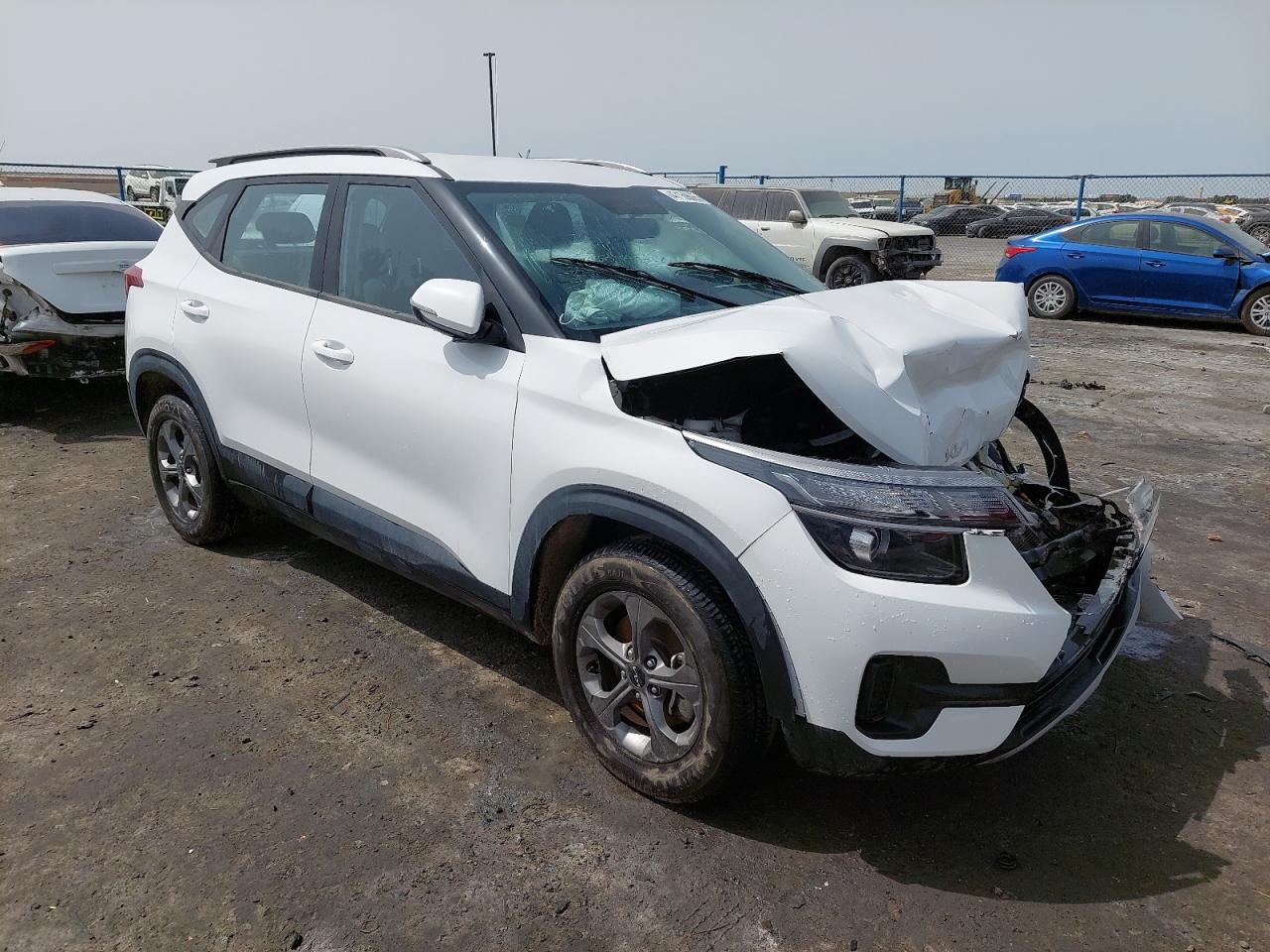 MZBEP8142PN464690 - 2022 Kia Seltos - #47159695