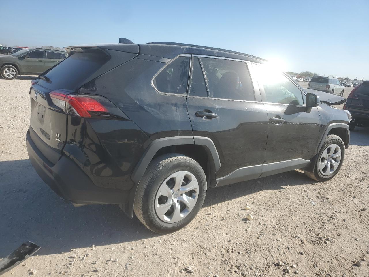 2021 Toyota RAV 4 - Image 3