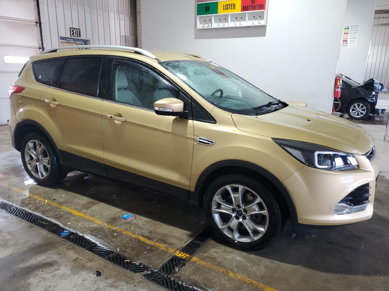 2014 Ford Escape - Image 4