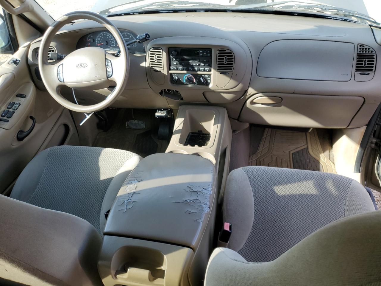 2001 Ford Expedition - Image 8