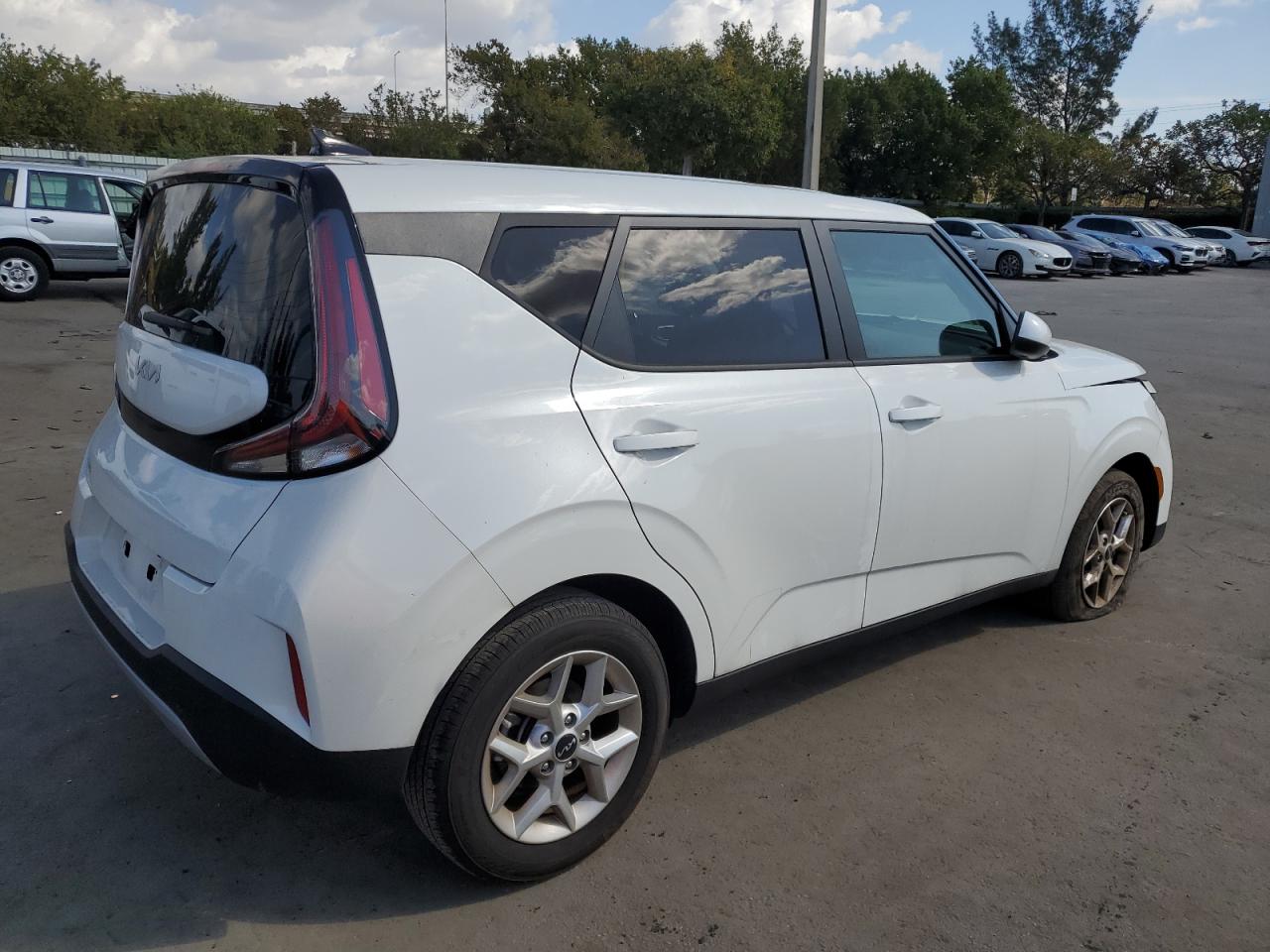 2024 Kia Soul - Image 3