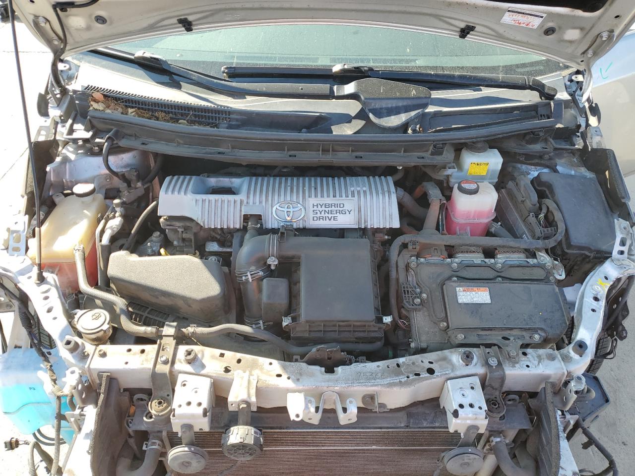 2015 Toyota Prius - Image 11