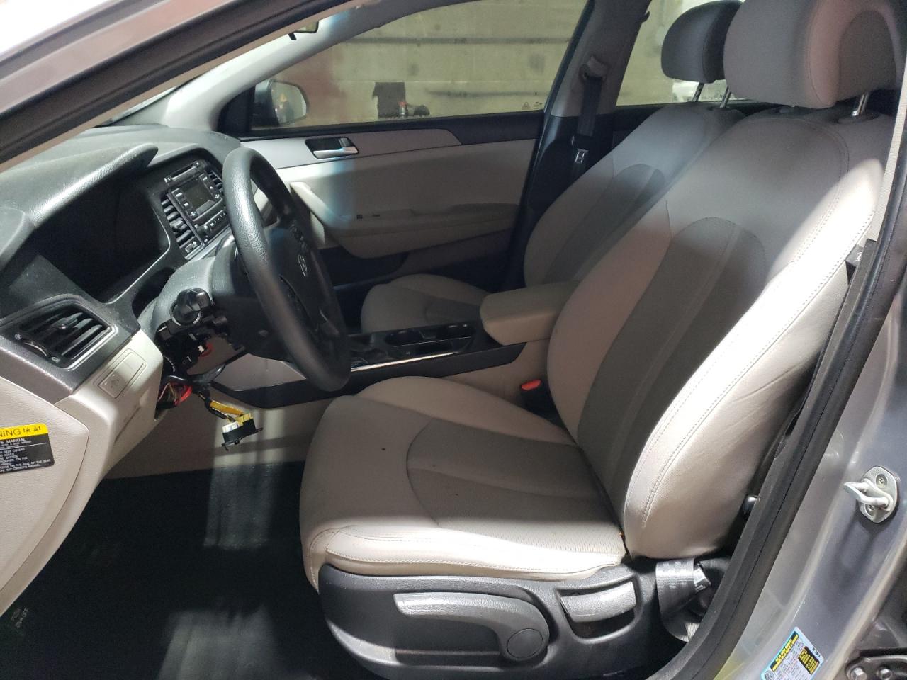 2017 Hyundai Sonata - Image 7