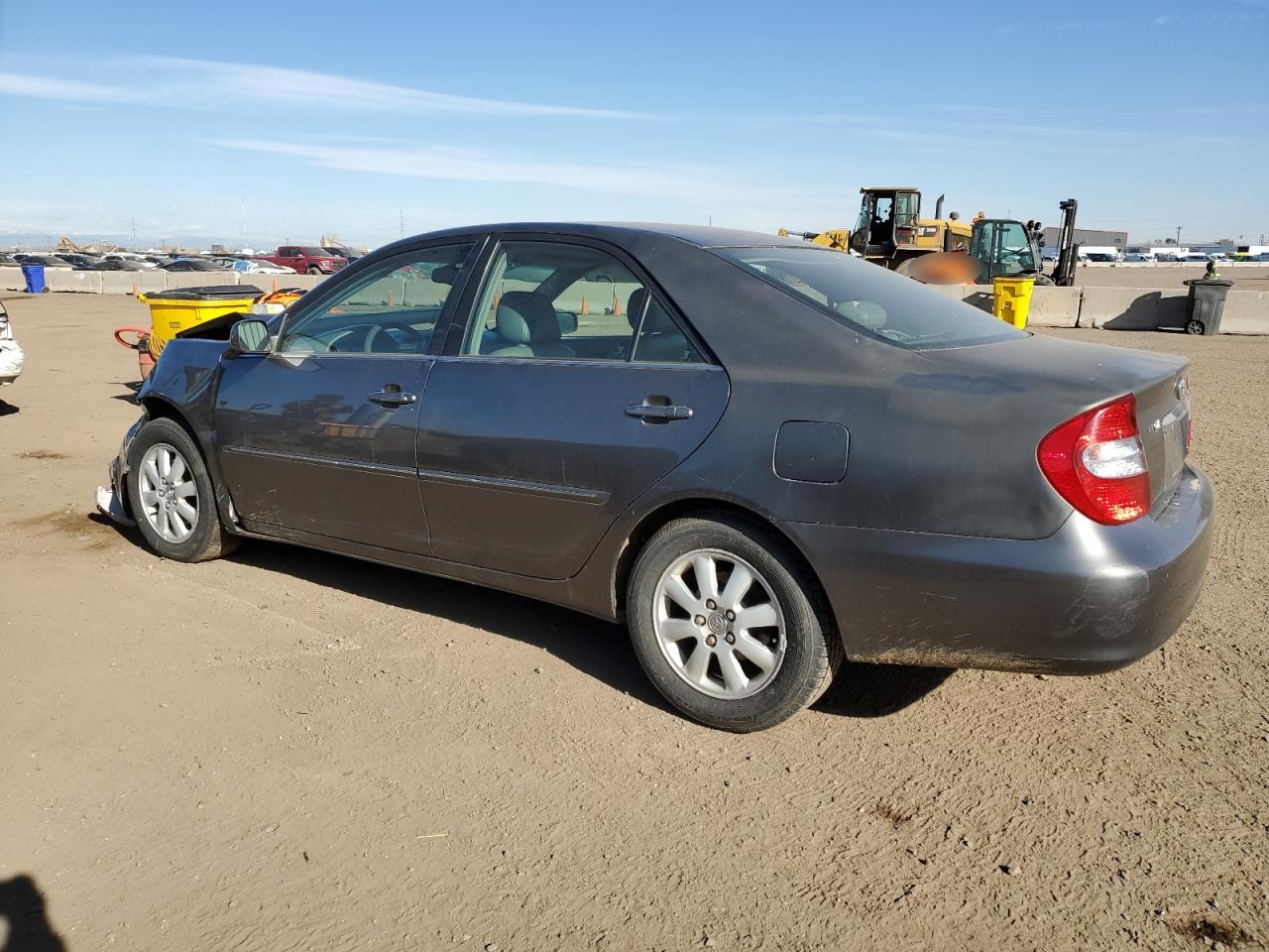 2003 Toyota Camry - Image 2