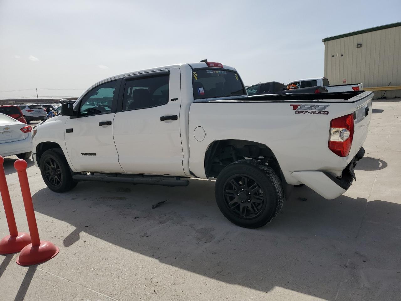 2021 Toyota Tundra - Image 2
